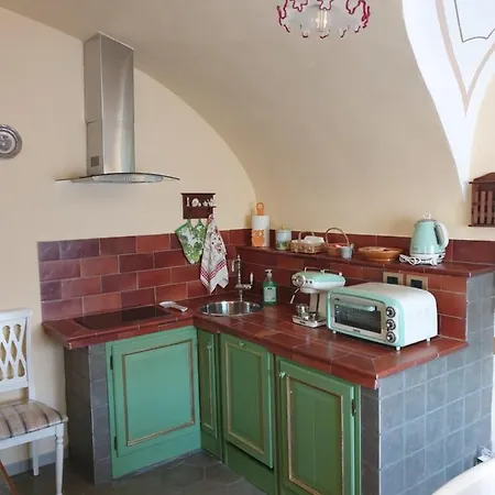 شقة La Foresteria Del Passeggere أوفادا