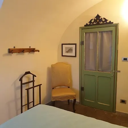 شقة La Foresteria Del Passeggere أوفادا